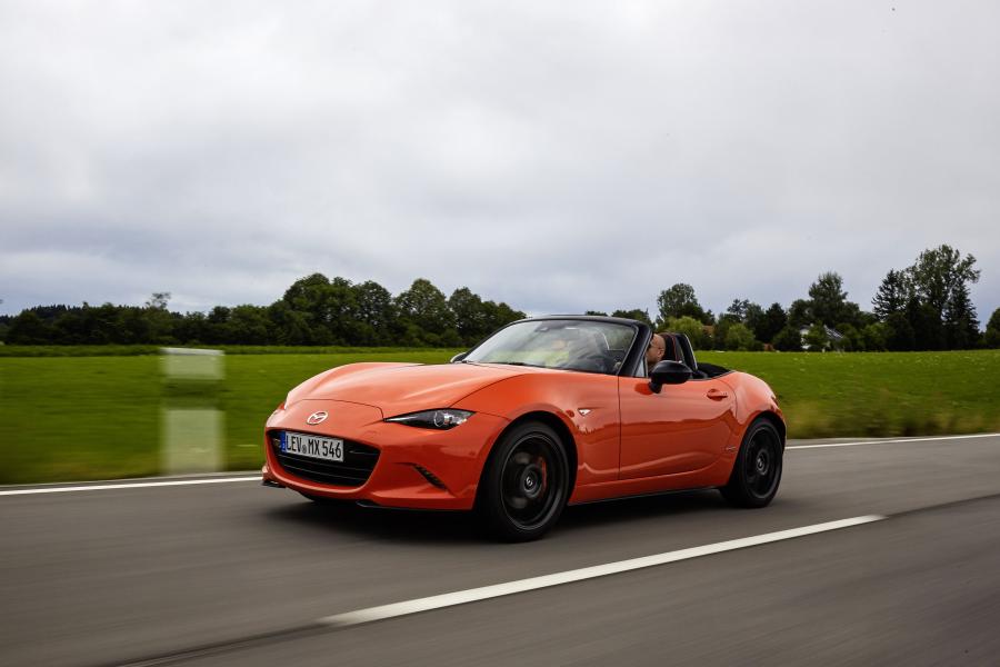  Mazda MX-5 30th Anniversary (ND) 2019 года  (WW) (фото 35 из 47)